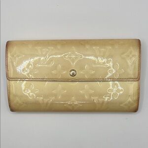 Louis Vuitton Yellow Vernis Sarah Wallet